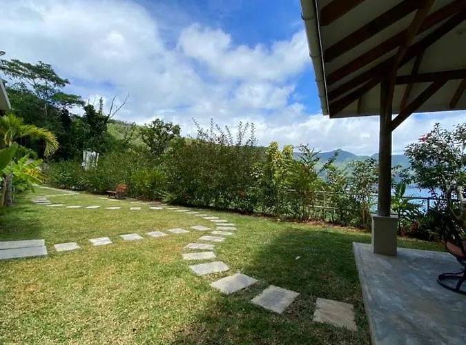 Sorento Sur Bed and breakfast Victoria