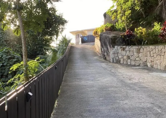 Sorento Sur Bed and breakfast 4*
