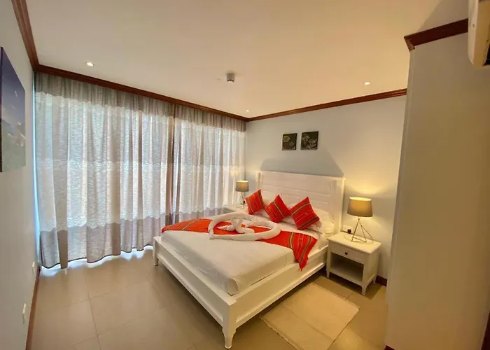 Sorento Sur Bed and breakfast 4*